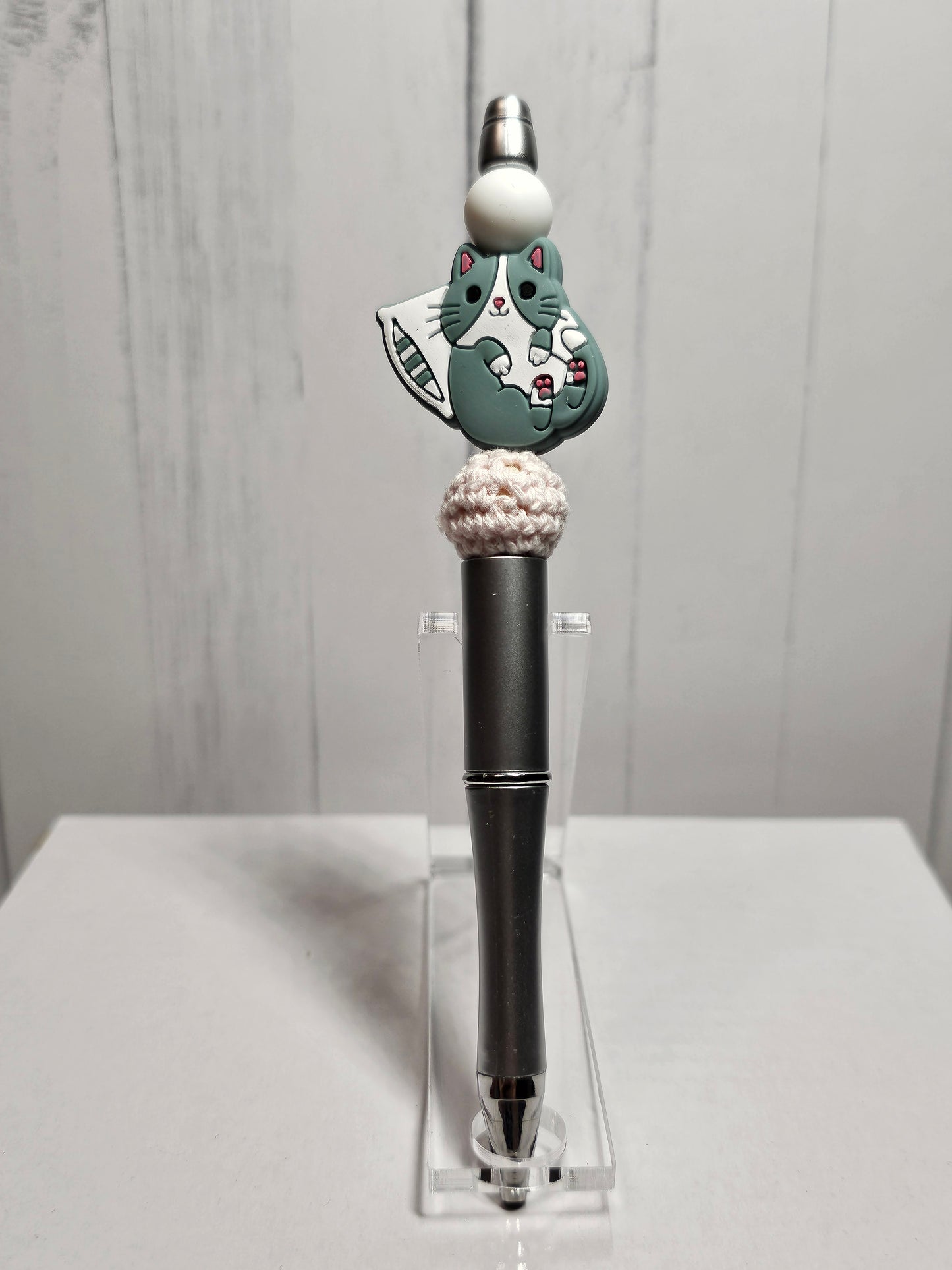 Gray Kitty -  Beaded Pen